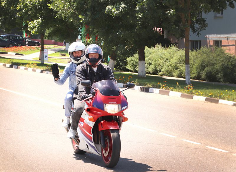 У супругов Светланы и Андрея Новиковых – одно увлечение на двоих. С детства они оба любят мотоциклы