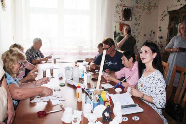 Тренажеры во дворах, велодорожки, экологическая тропа и БЦЗ… Узнали, как реализуется в Костюковичах проект «Здоровые города и поселки»