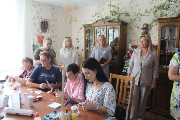 Тренажеры во дворах, велодорожки, экологическая тропа и БЦЗ… Узнали, как реализуется в Костюковичах проект «Здоровые города и поселки»