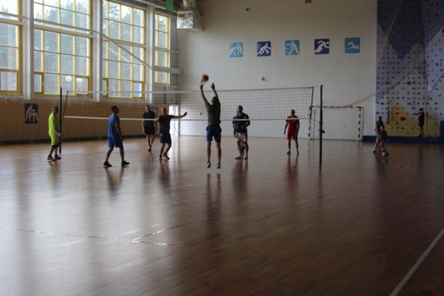 Тренажеры во дворах, велодорожки, экологическая тропа и БЦЗ… Узнали, как реализуется в Костюковичах проект «Здоровые города и поселки»