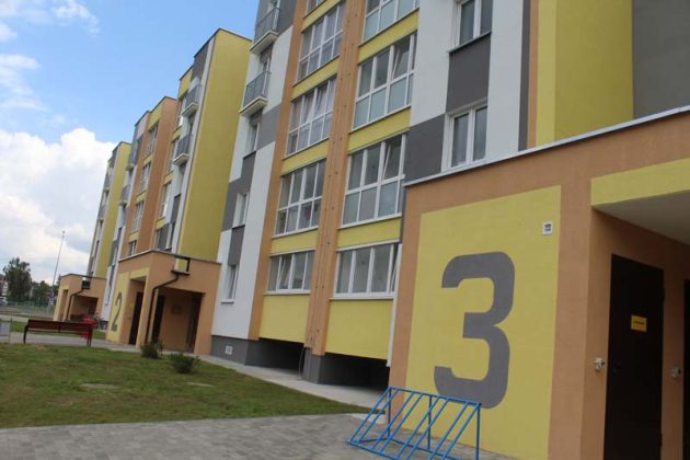 Тренажеры во дворах, велодорожки, экологическая тропа и БЦЗ… Узнали, как реализуется в Костюковичах проект «Здоровые города и поселки»