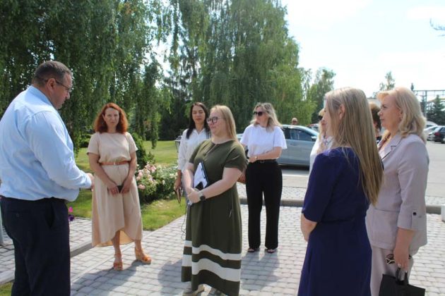 Тренажеры во дворах, велодорожки, экологическая тропа и БЦЗ… Узнали, как реализуется в Костюковичах проект «Здоровые города и поселки»