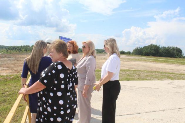 Тренажеры во дворах, велодорожки, экологическая тропа и БЦЗ… Узнали, как реализуется в Костюковичах проект «Здоровые города и поселки»