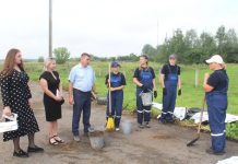 На Костюковщине продолжают работу студенческие отряды