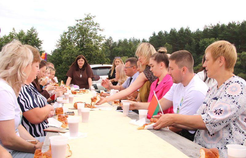 Молодежь встретилась с руководством Костюковичского района Молодежь встретилась с руководством Костюковичского района