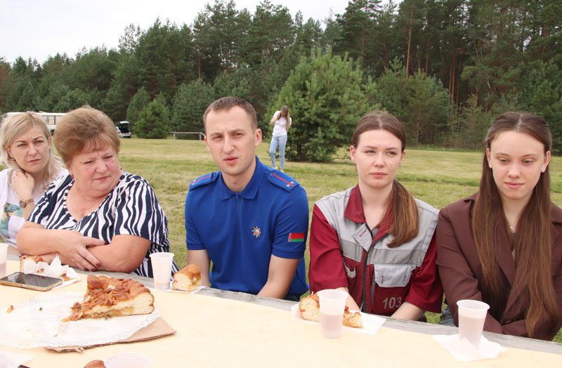 Молодежь встретилась с руководством Костюковичского района Молодежь встретилась с руководством Костюковичского района