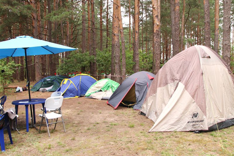 Фотофакт: Лагерь участников турслета "За здоровый образ жизни" развернулся у Беседи