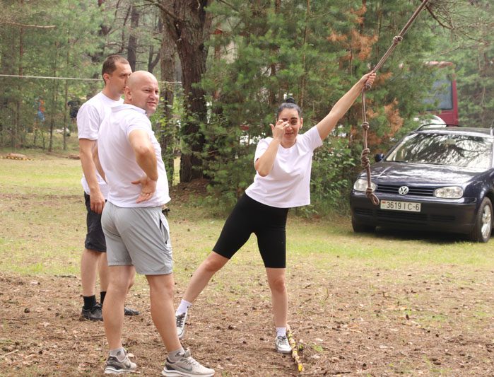 Фотофакт: Как участники турслета покоряли полосу препятствий