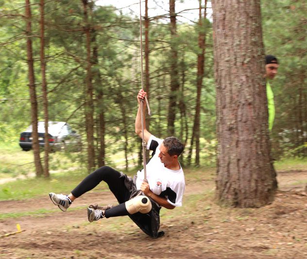 Фотофакт: Как участники турслета покоряли полосу препятствий