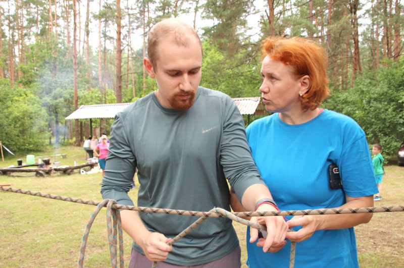 Фотофакт: Как участники турслета покоряли полосу препятствий