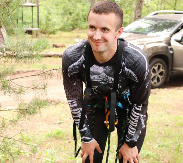 Фотофакт: Как участники турслета покоряли полосу препятствий