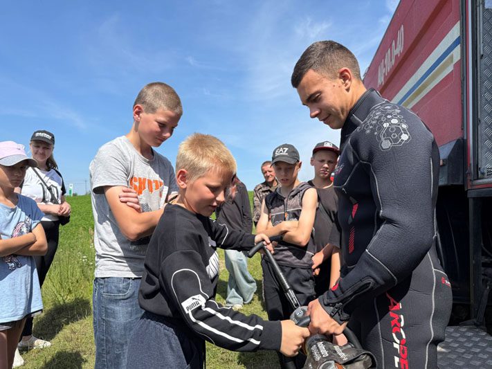 Костюковичские спасатели встретились с ребятами из Муравилья и Тупичино