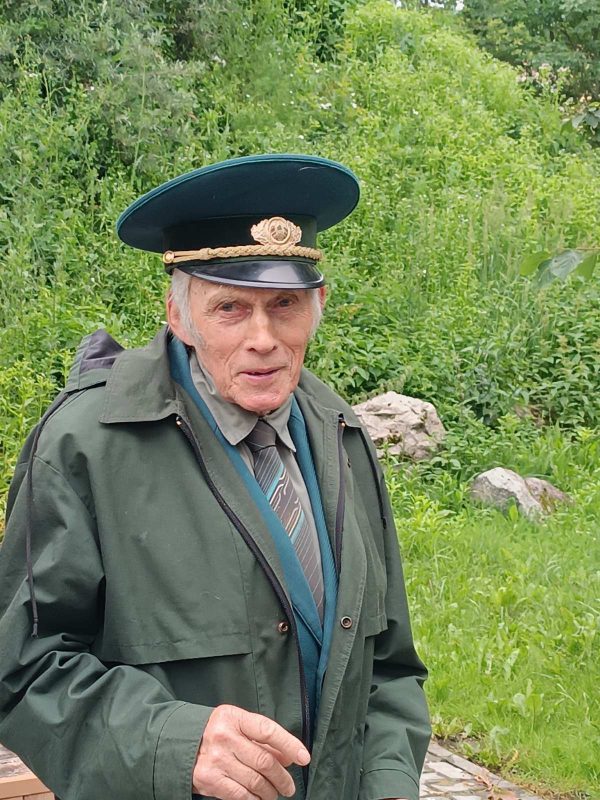 Муравильские школьники встретились с Владимиром Елисеенко