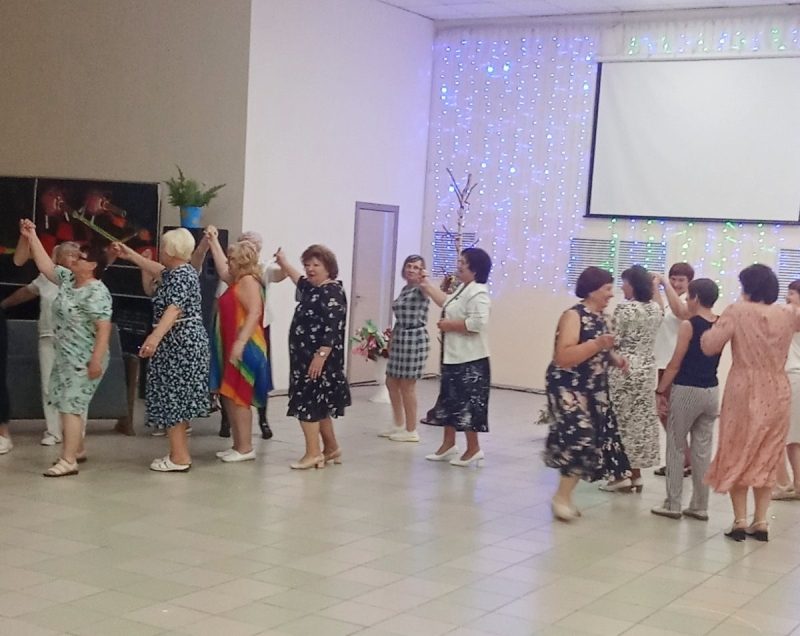 "Купальские посиделки" для людей элегантного возраста прошли в Костюковичах