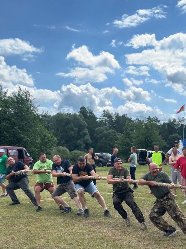 Районный турслет, день второй: состязания продолжаются Районный турслет, день второй: состязания продолжаются