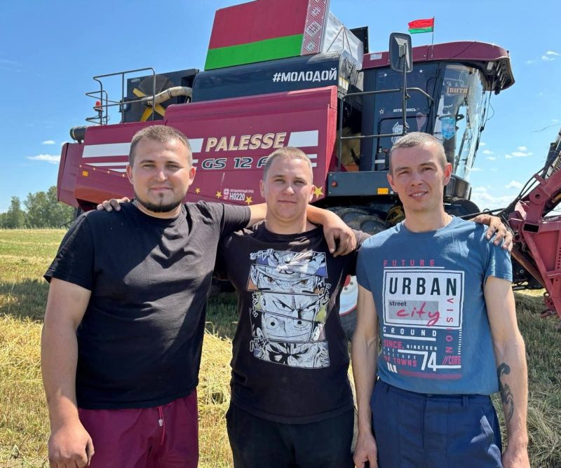 В Костюковичском районе началась уборочная кампания