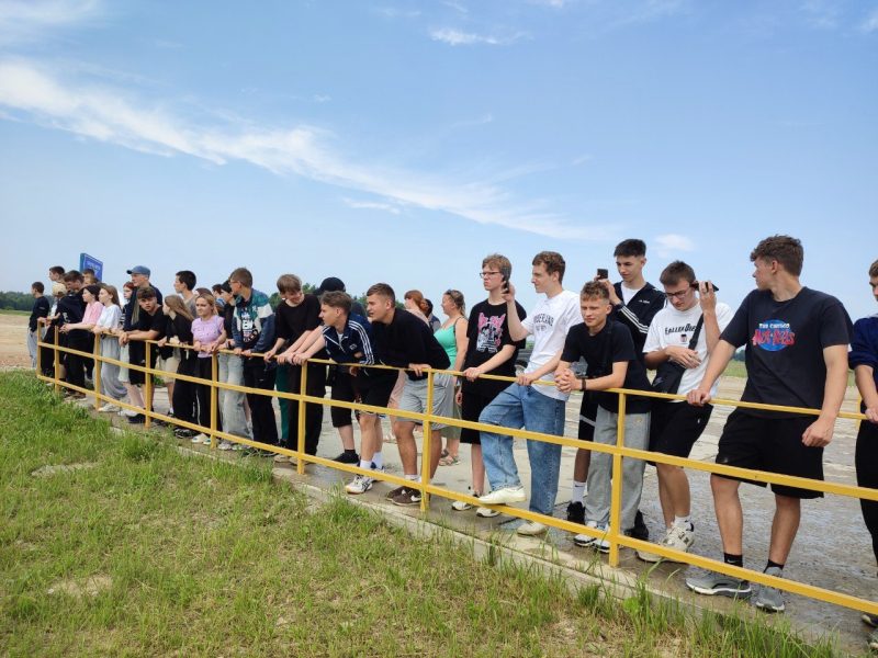 Костюковичские учащиеся сделали "Шаг к успеху" на БЦЗ