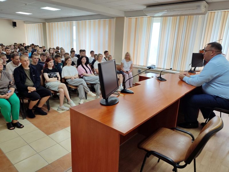 Костюковичские учащиеся сделали "Шаг к успеху" на БЦЗ