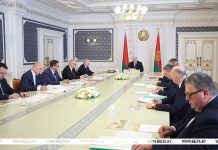 «Здесь мы можем преуспеть». Лукашенко ориентирует на активное развитие в стране биофармацевтики