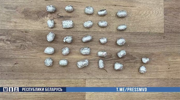 Девятиклассницу задержали за распространение наркотиков в Могилеве