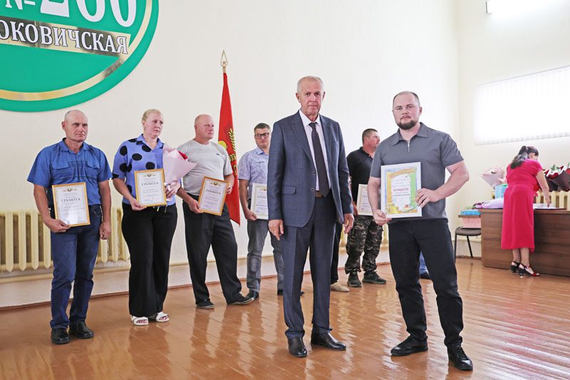 Как прошло чествование лучших строителей ПМК №260