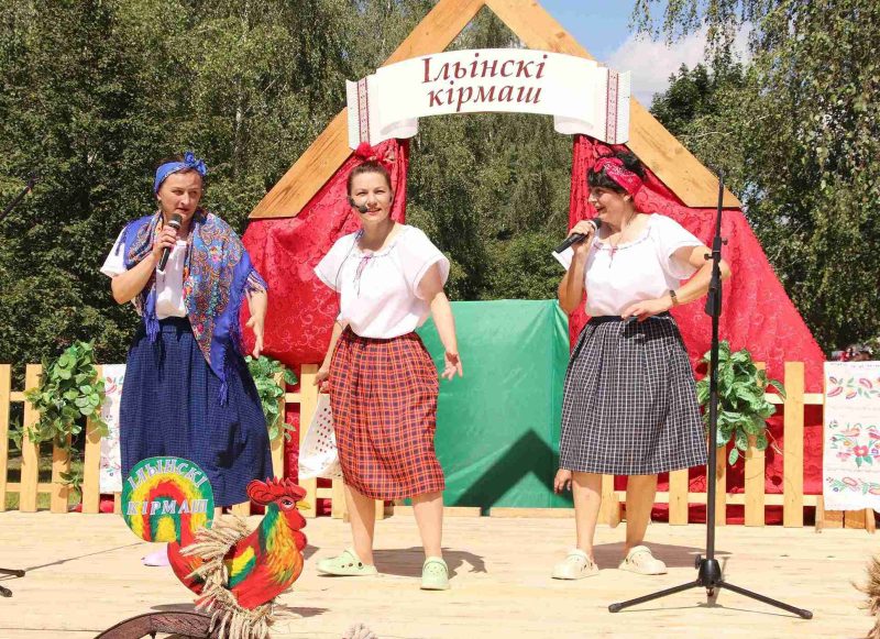 ФОТОФАКТ: неповторимый колорит "Ильинской ярмарки"