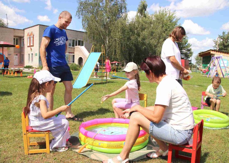 ФОТОФАКТ: неповторимый колорит "Ильинской ярмарки"