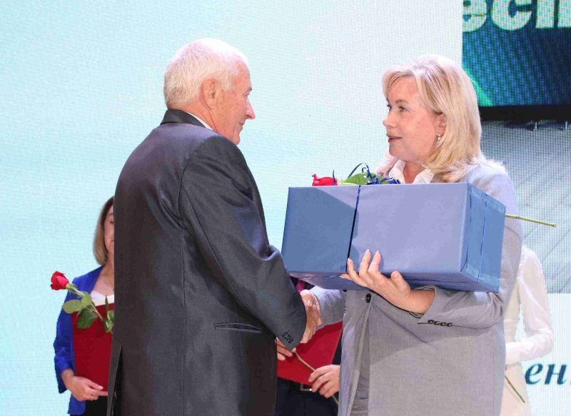 ФОТОФАКТ: Районная педагогическая конференция прошла в Костюковичах