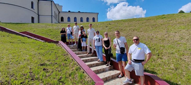 Костюковичские правоохранители посетили достопримечательности Могилевщины