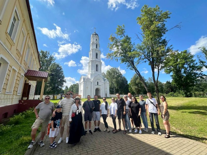Костюковичские правоохранители посетили достопримечательности Могилевщины