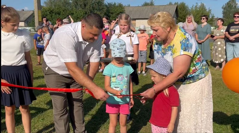 Детская игровая площадка открыта в агрогородке Белая Дуброва
