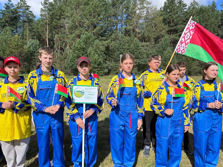 Районный турслет студотрядов "Молодость в бойцовке" развернулся у Беседи Районный турслет студотрядов "Молодость в бойцовке" развернулся у Беседи