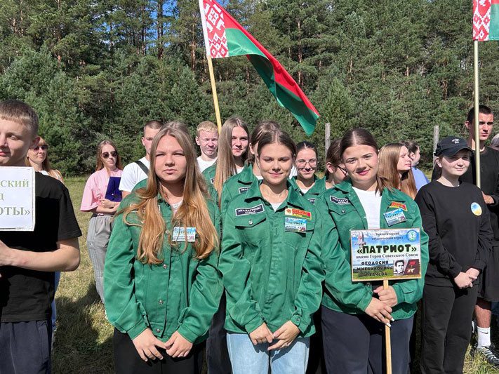 Районный турслет студотрядов "Молодость в бойцовке" развернулся у Беседи Районный турслет студотрядов "Молодость в бойцовке" развернулся у Беседи