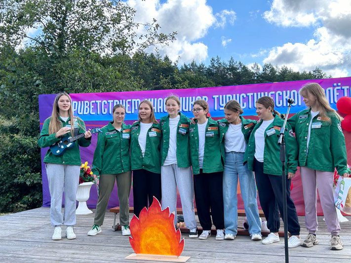 Районный турслет студотрядов "Молодость в бойцовке" развернулся у Беседи Районный турслет студотрядов "Молодость в бойцовке" развернулся у Беседи