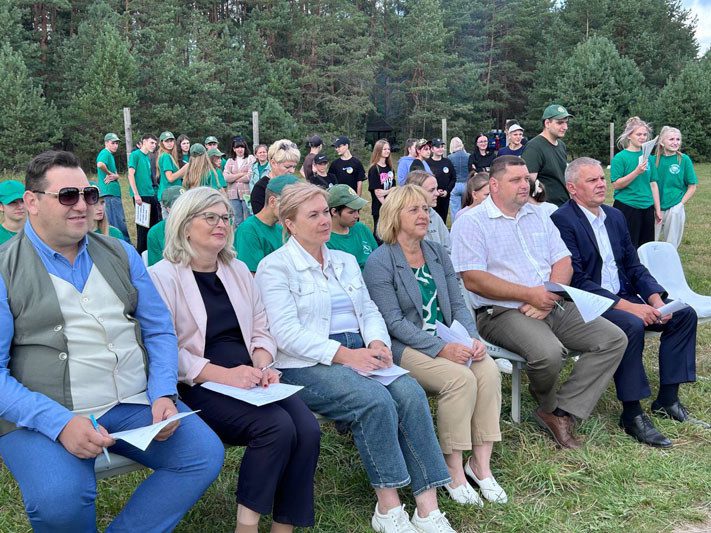 Районный турслет студотрядов "Молодость в бойцовке" развернулся у Беседи Районный турслет студотрядов "Молодость в бойцовке" развернулся у Беседи