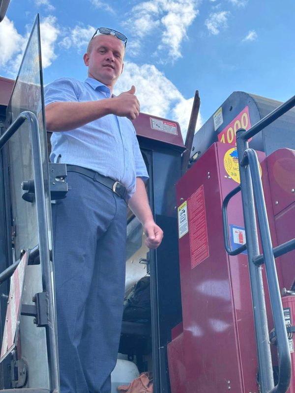 Список тысячников на жатве пополнили труженики КСУП «Селецкое»