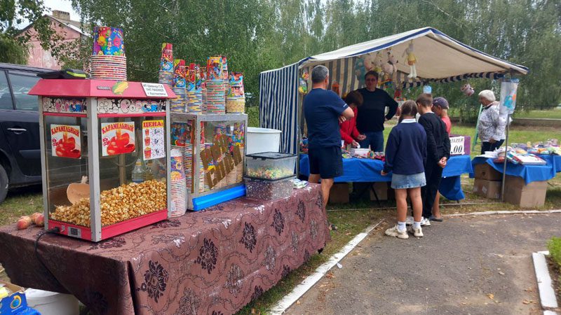 Ежегодный Яблочный Спас отпраздновали в Костюковичском районе Ежегодный Яблочный Спас отпраздновали в Костюковичском районе