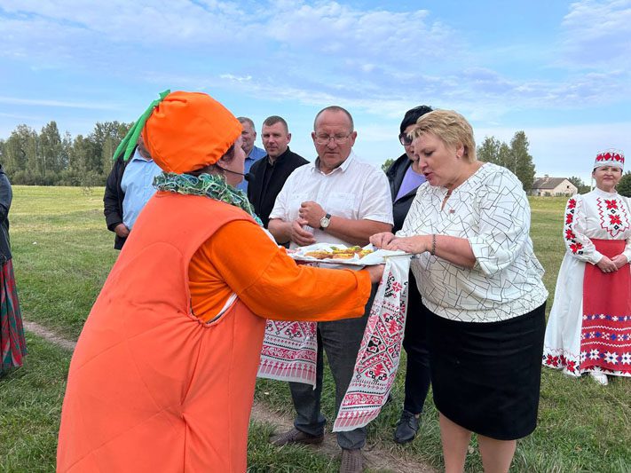28 августа традиционный "Луков день" отпраздновали в Тупичино