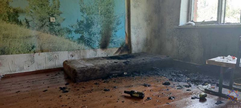 На пожаре в Костюковичском районе сосед спас двух односельчан