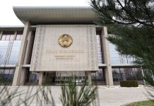 Лукашенко про секрет успешного лидера: я безмерно уважаю и люблю свой народ, работаю, а не властвую