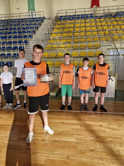 Узнали, кто победил в соревнованиях по мини-футболу в Костюковичском ФОЦ