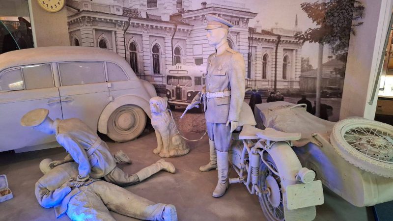 Школьники из Костюковичей окунулись в атмосферу учебного заведения МВД