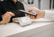 Размер страховых выплат и отказ в страховом возмещении. Более 80 обращений поступило на горячую линию КГК