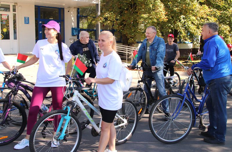 ФОТОФАКТ: Велопробег «Беларусь за чистый воздух» прошел в Костюковичах