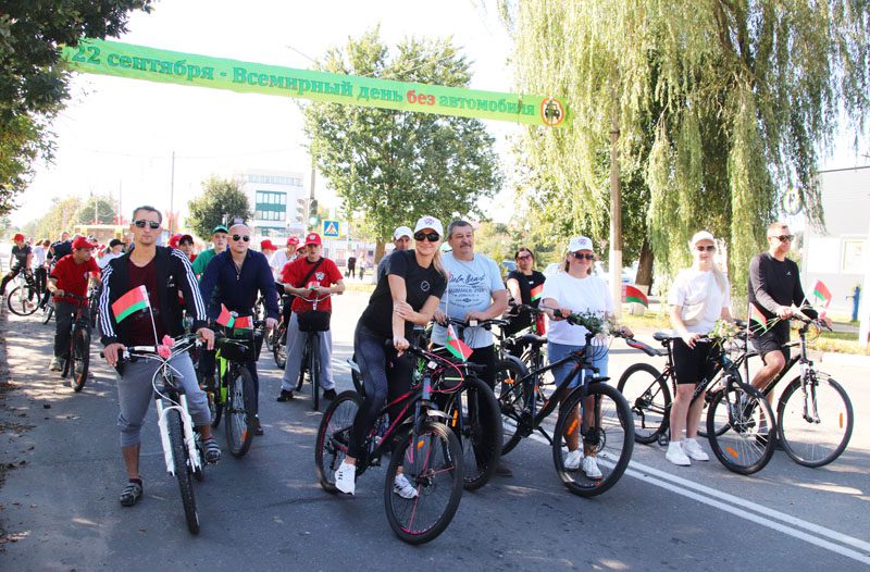ФОТОФАКТ: Велопробег «Беларусь за чистый воздух» прошел в Костюковичах