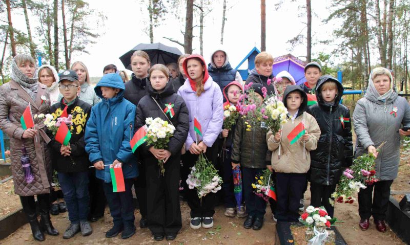 ФОТОФАКТ: Праздничный автопробег прошел в Костюковичском районе