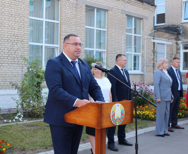 Трогательный День знаний прошел в Костюковичской средней школе №2