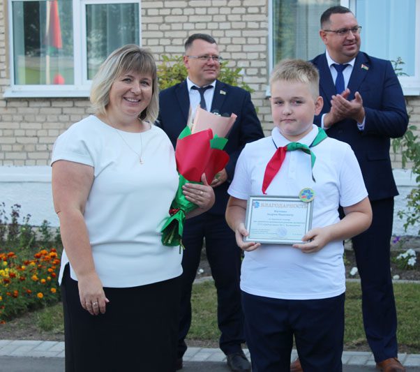 Трогательный День знаний прошел в Костюковичской средней школе №2