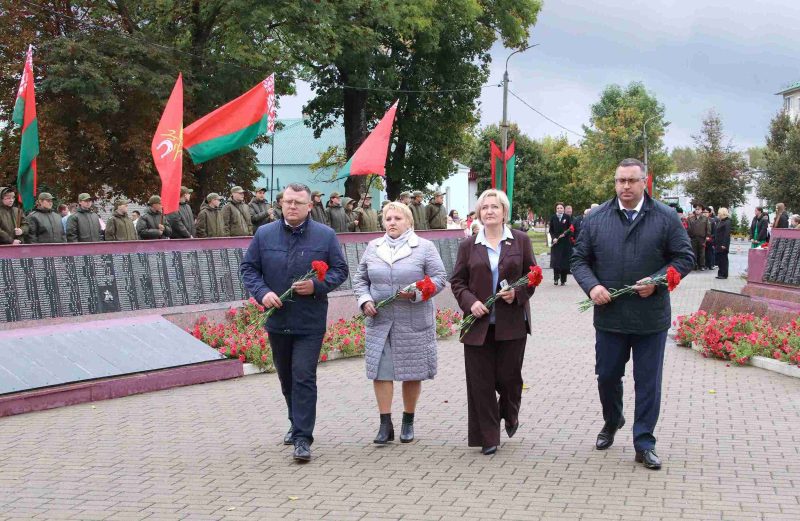 ФОТОФАКТ: Митинг-реквием «Вечный огонь памяти» в Костюковичах