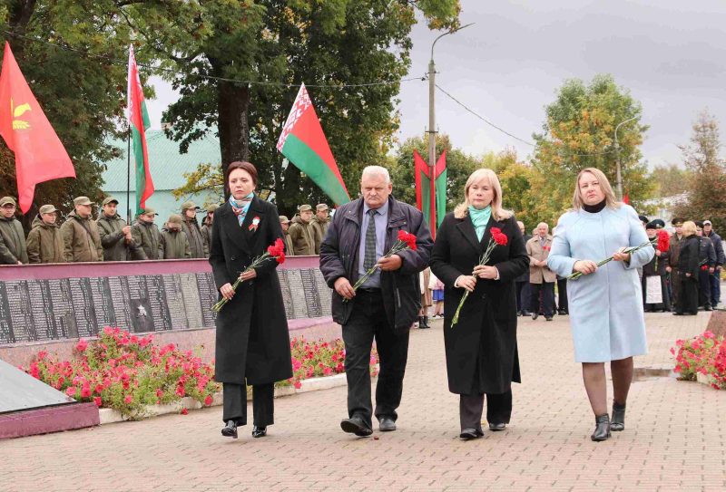 ФОТОФАКТ: Митинг-реквием «Вечный огонь памяти» в Костюковичах